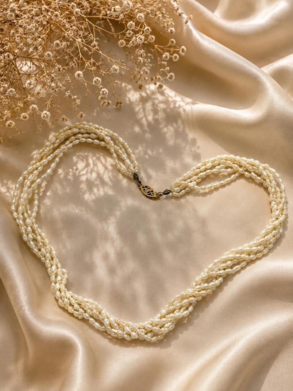 Cultured Freshwater Pearls Multi Strand Necklace 14K Yellow Gold Clasp Vintage
